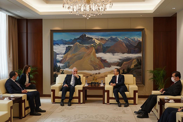 亚美尼亚总统哈恰图良出席中美建交 亚洲参加中国驻亚洲新大使馆成立30周年庆典暨开幕式