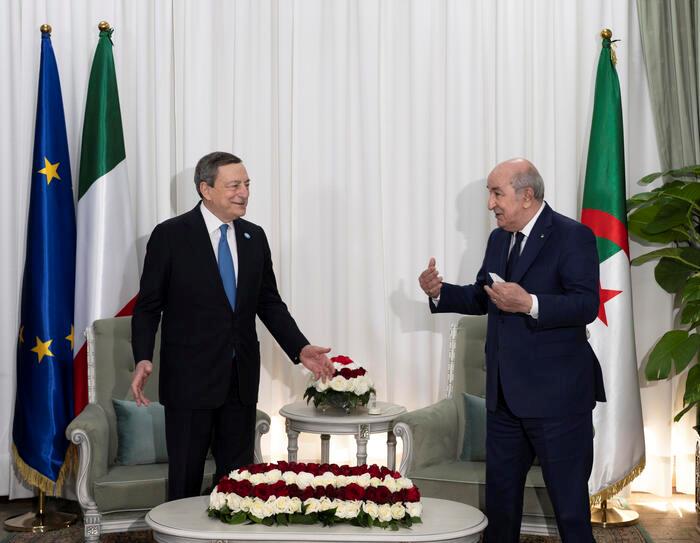 意大利与阿尔及利亚签署增加天然气供应协议